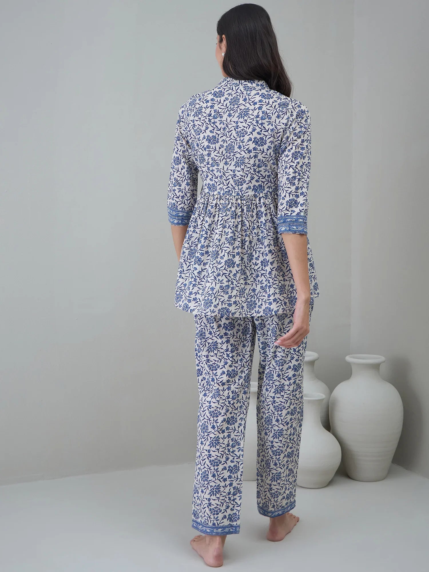 Off White Round Neck Floral Printed Night Suit - SanskrutiHomes
