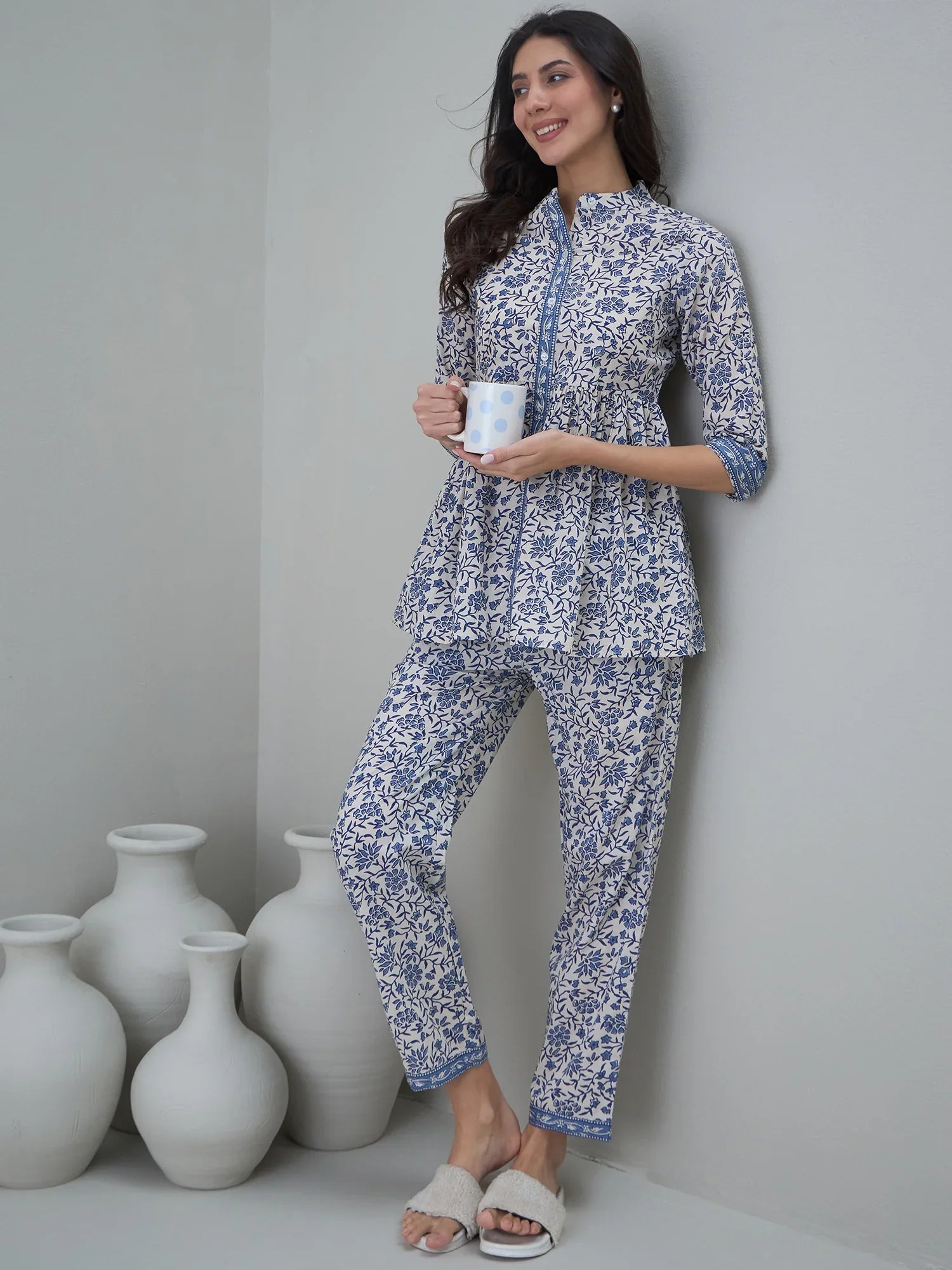 Off White Round Neck Floral Printed Night Suit - SanskrutiHomes