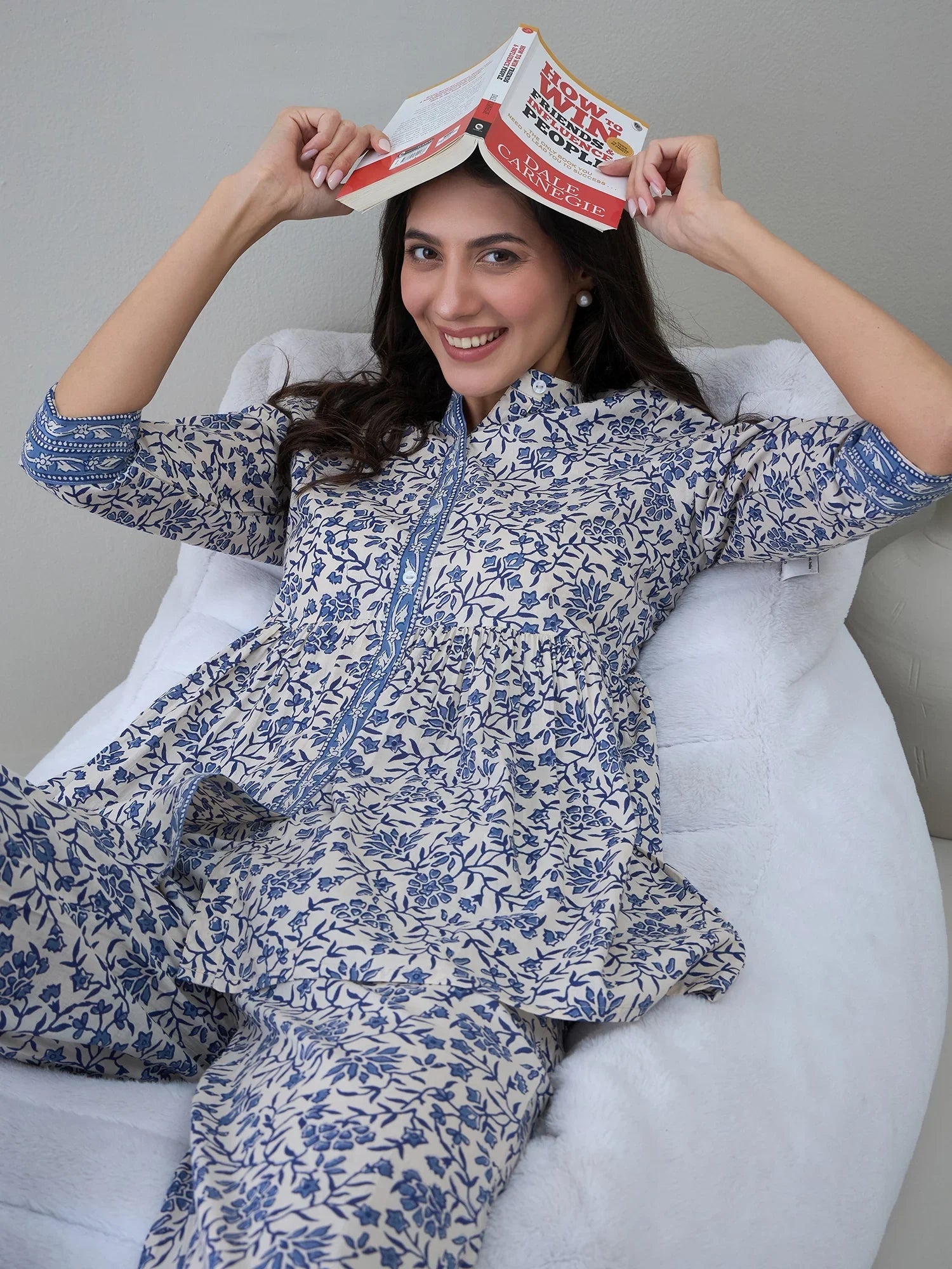 Off White Round Neck Floral Printed Night Suit - SanskrutiHomes