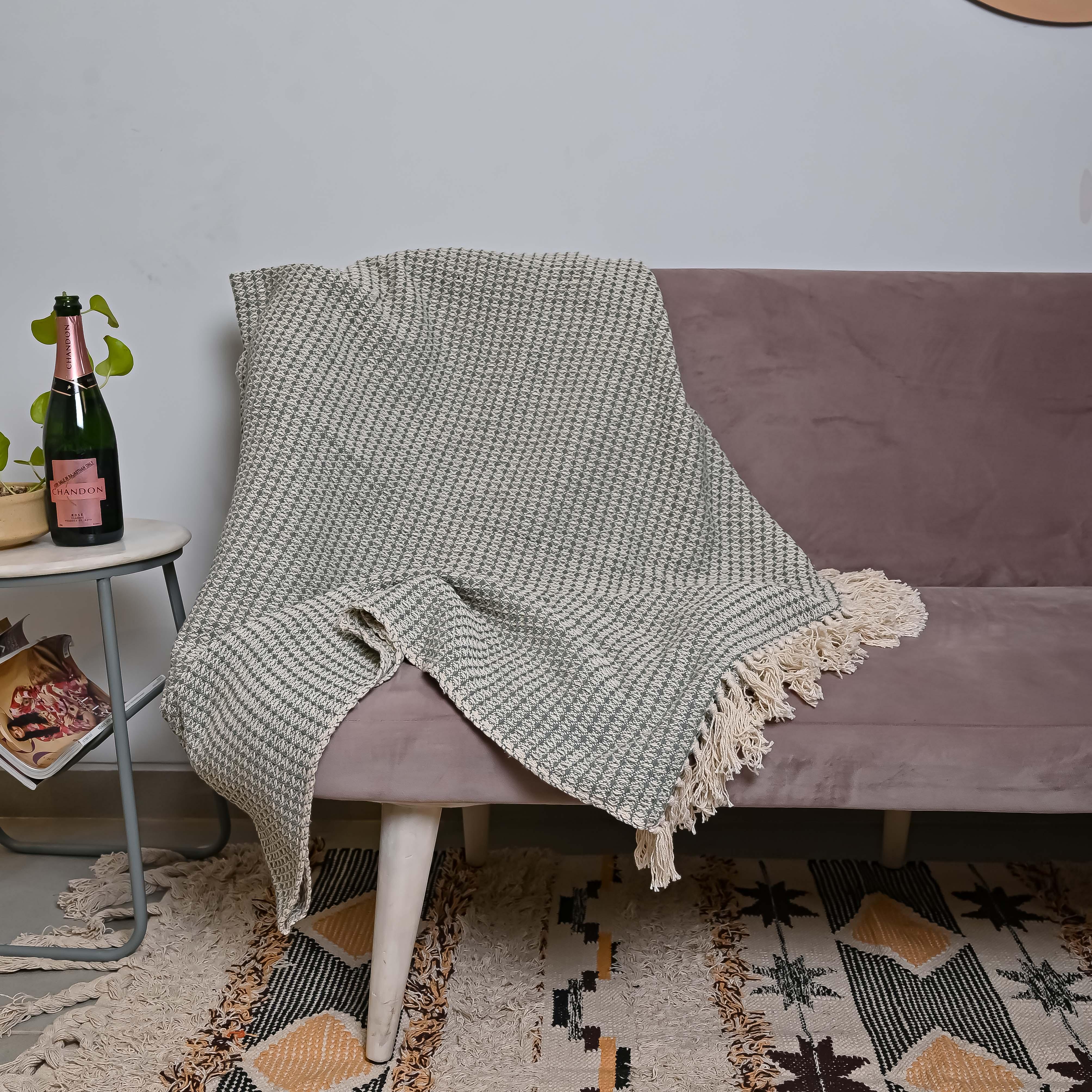 Green Cotton Throw - SanskrutiHomes