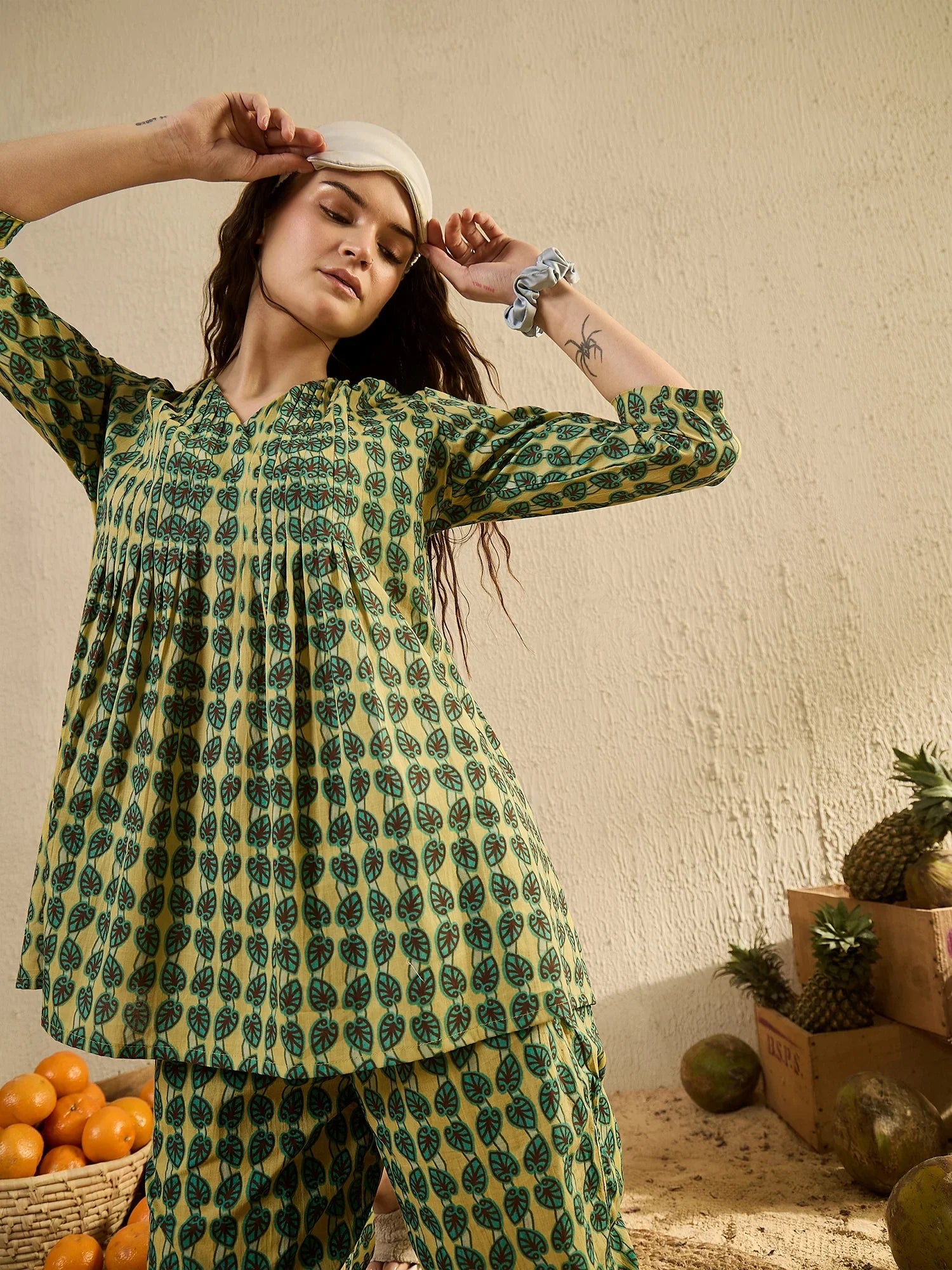 Women Abstract Printed Green Night Suit Set - SanskrutiHomes