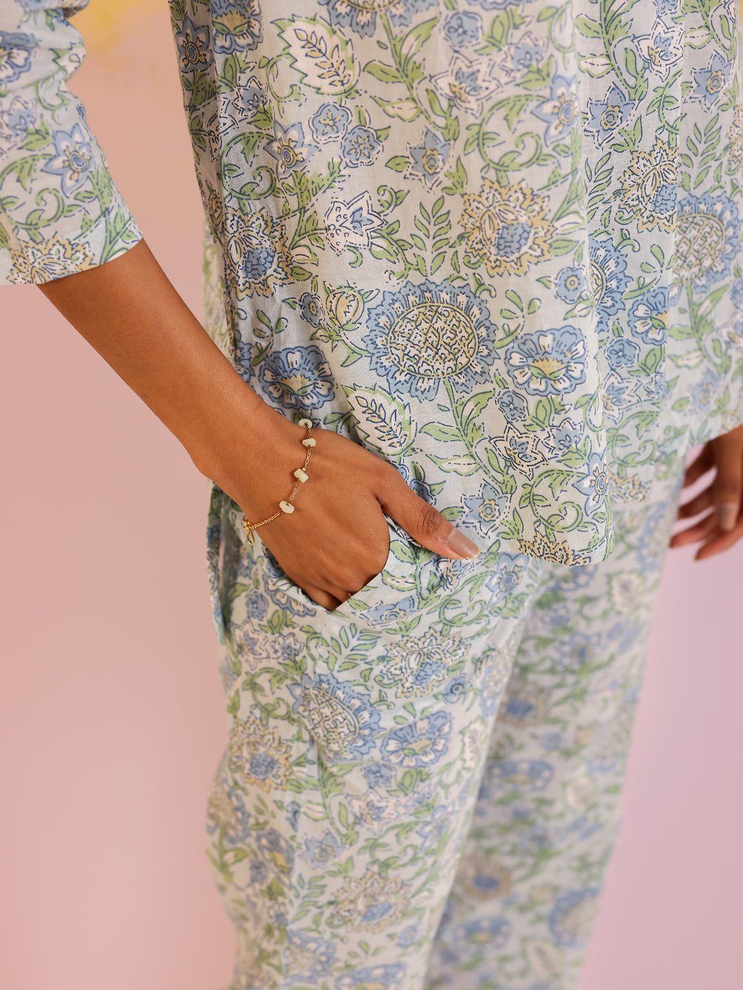Blue Color V-Neck Printed co-ords set for women - SanskrutiHomes