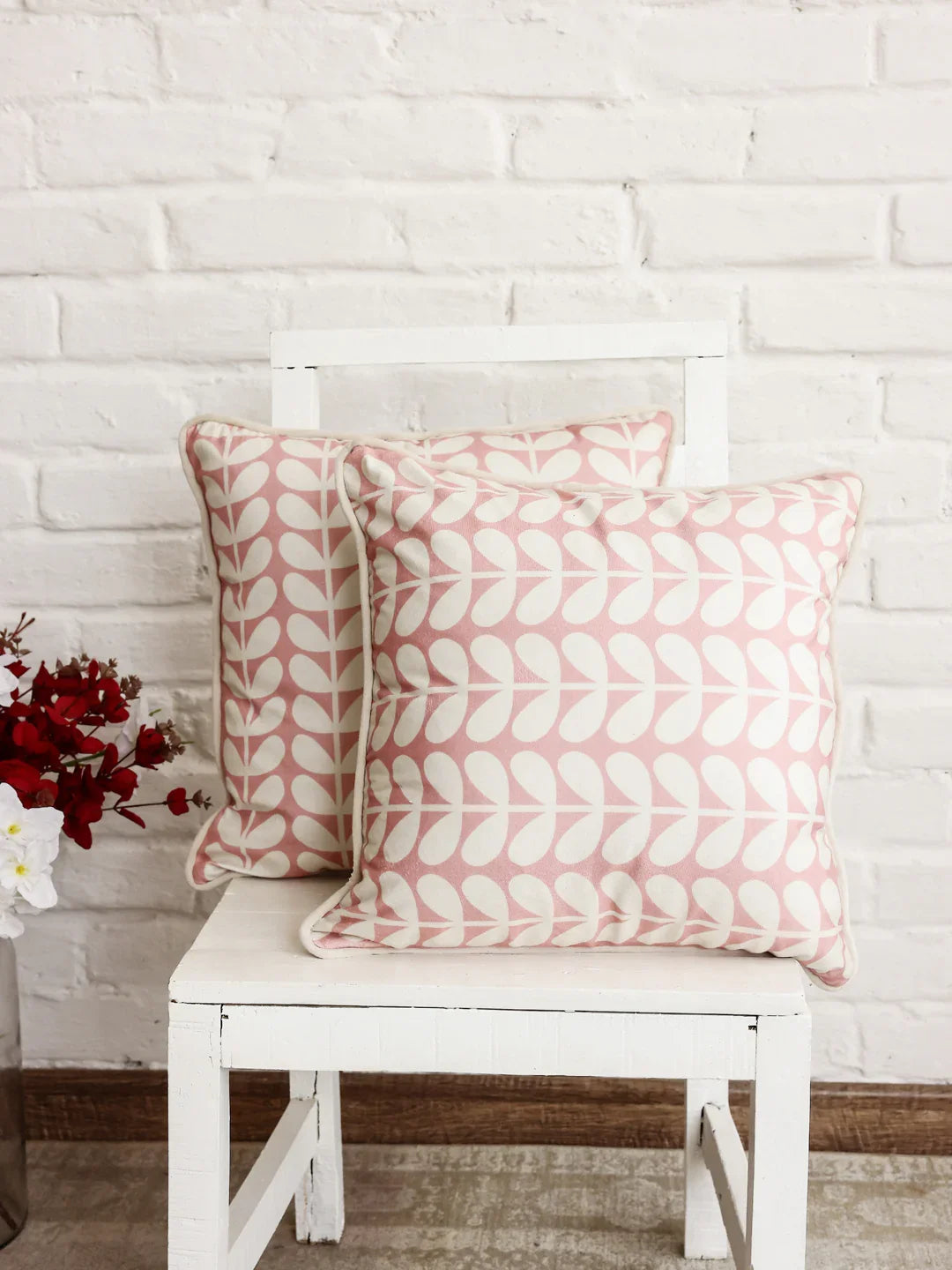 Velvet Floral Design Cushion Cover - SanskrutiHomes