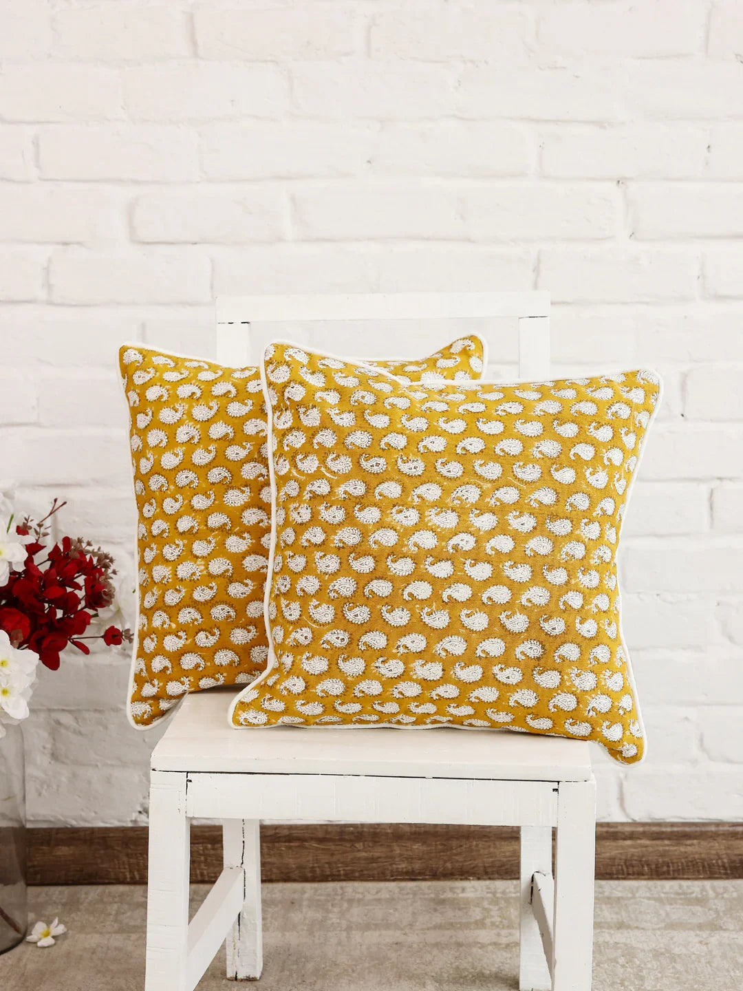 Yellow Color Printed Cushion Cover - SanskrutiHomes