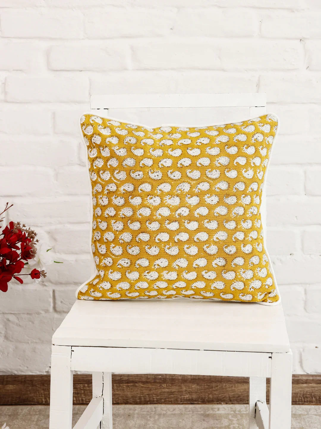 Yellow Color Printed Cushion Cover - SanskrutiHomes