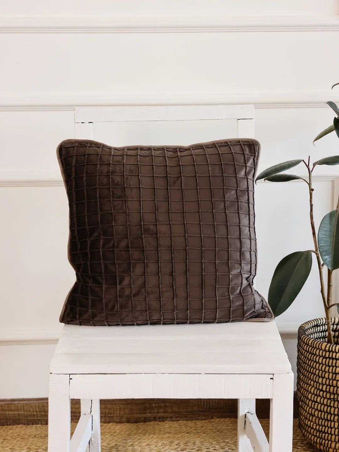 Brown Color Box Pattern Cushion Cover - SanskrutiHomes