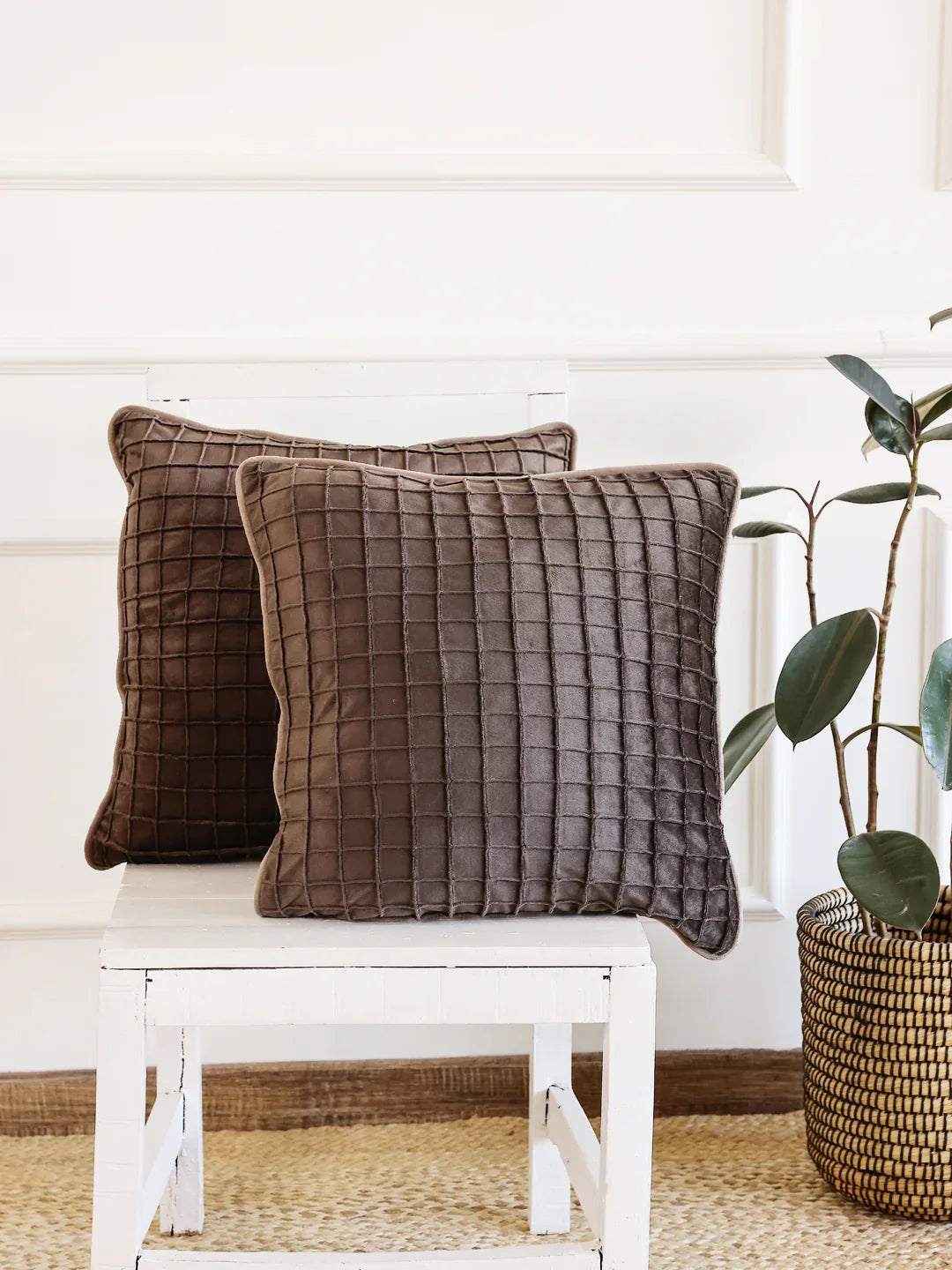 Brown Color Box Pattern Cushion Cover - SanskrutiHomes