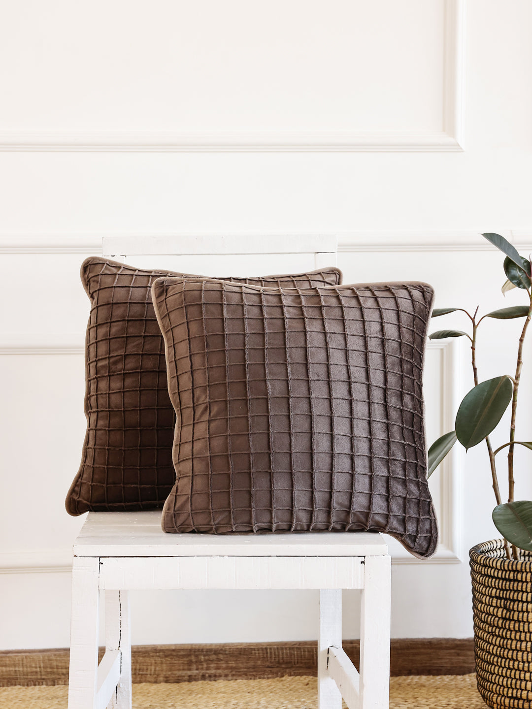 Brown Color Box Pattern Cushion Cover