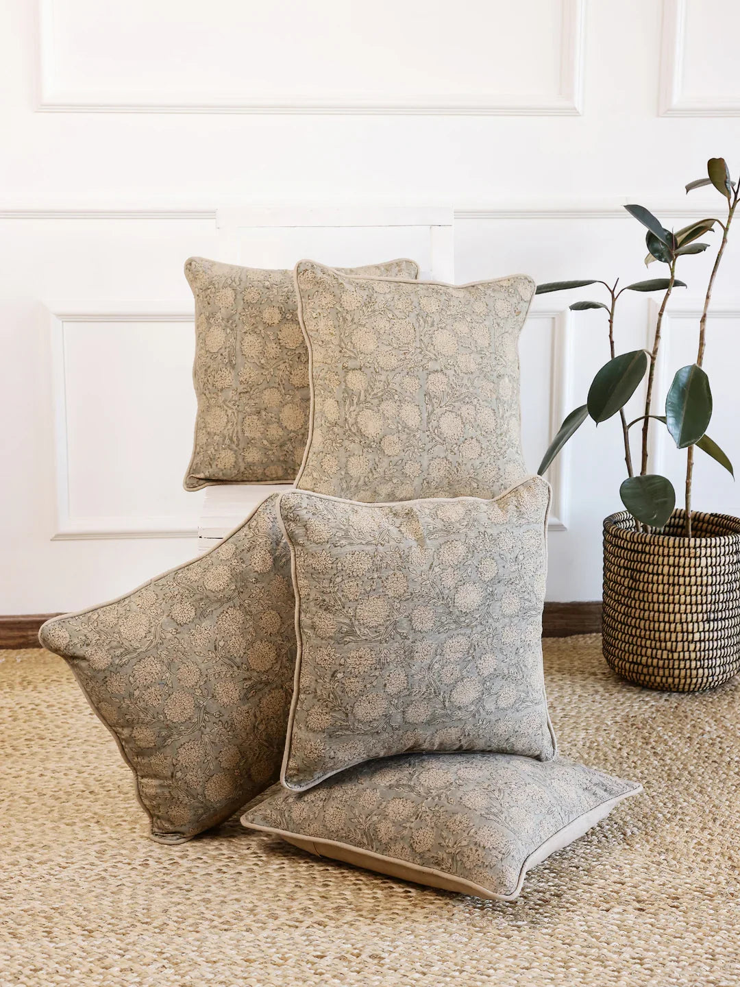 Floral Printed Cushion Cover - SanskrutiHomes