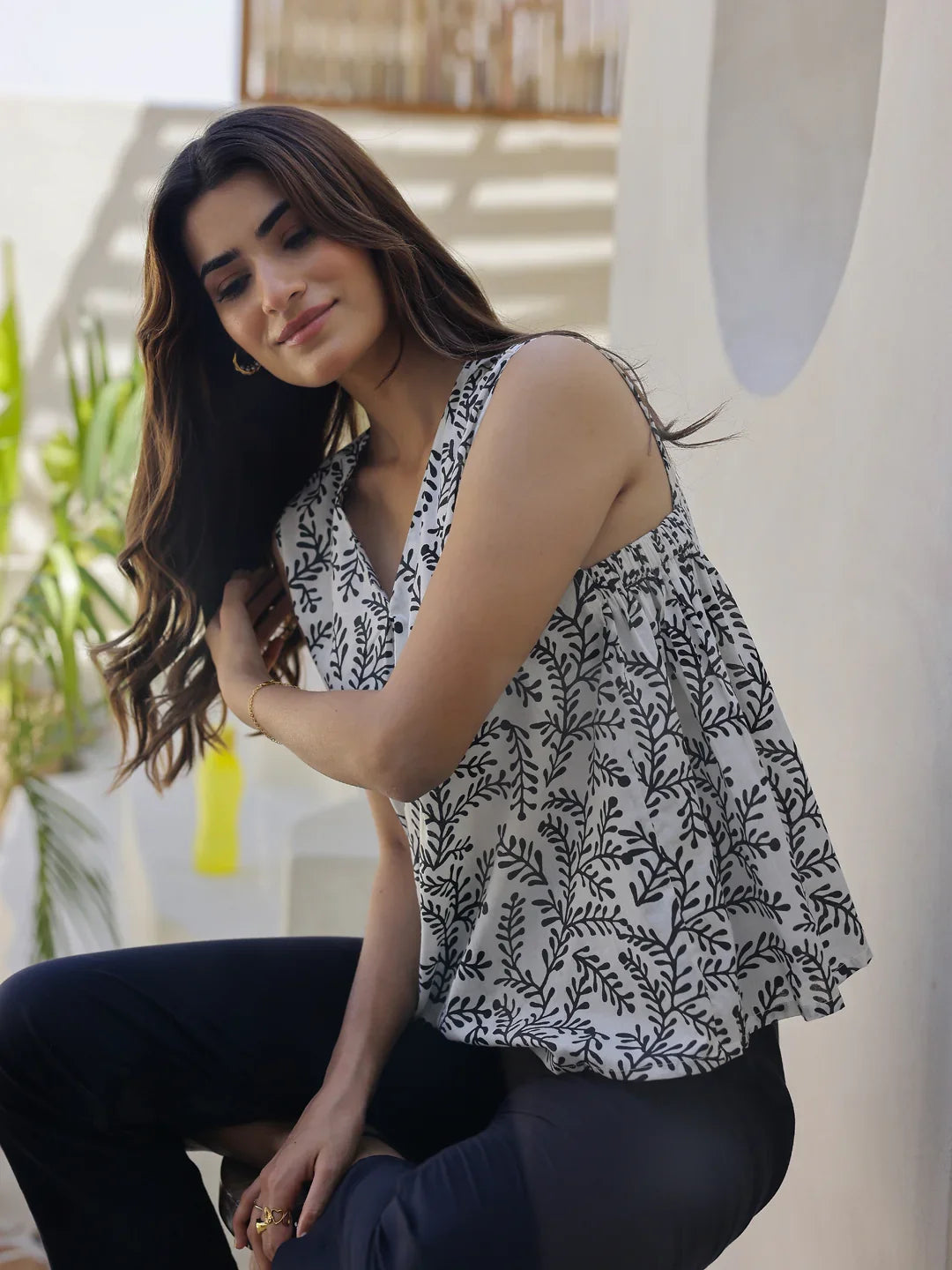 White Cotton Cut Sleeves Loungewear Set - SanskrutiHomes