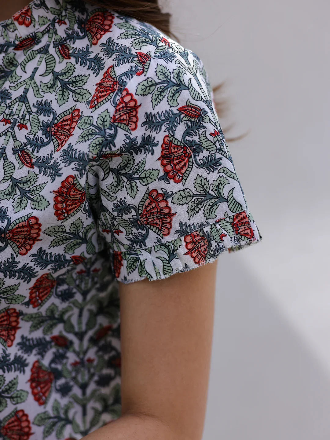 Floral Printed Pure Cotton Night Suit for Women - SanskrutiHomes