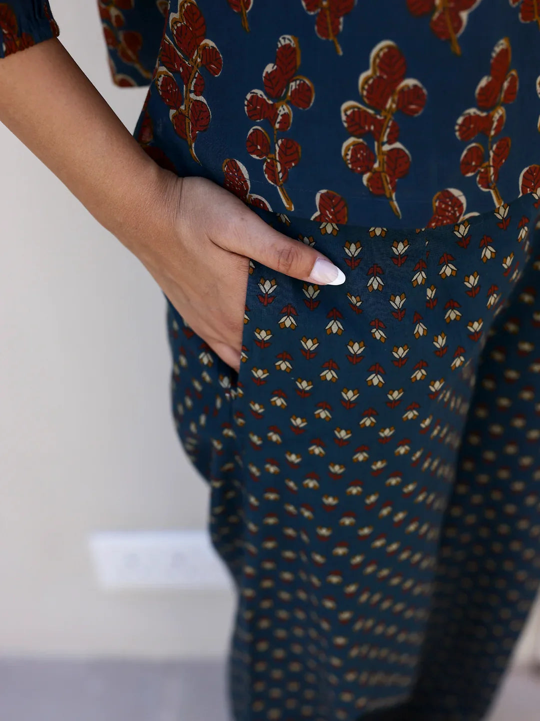 Printed Pure Cotton Night Suit - SanskrutiHomes