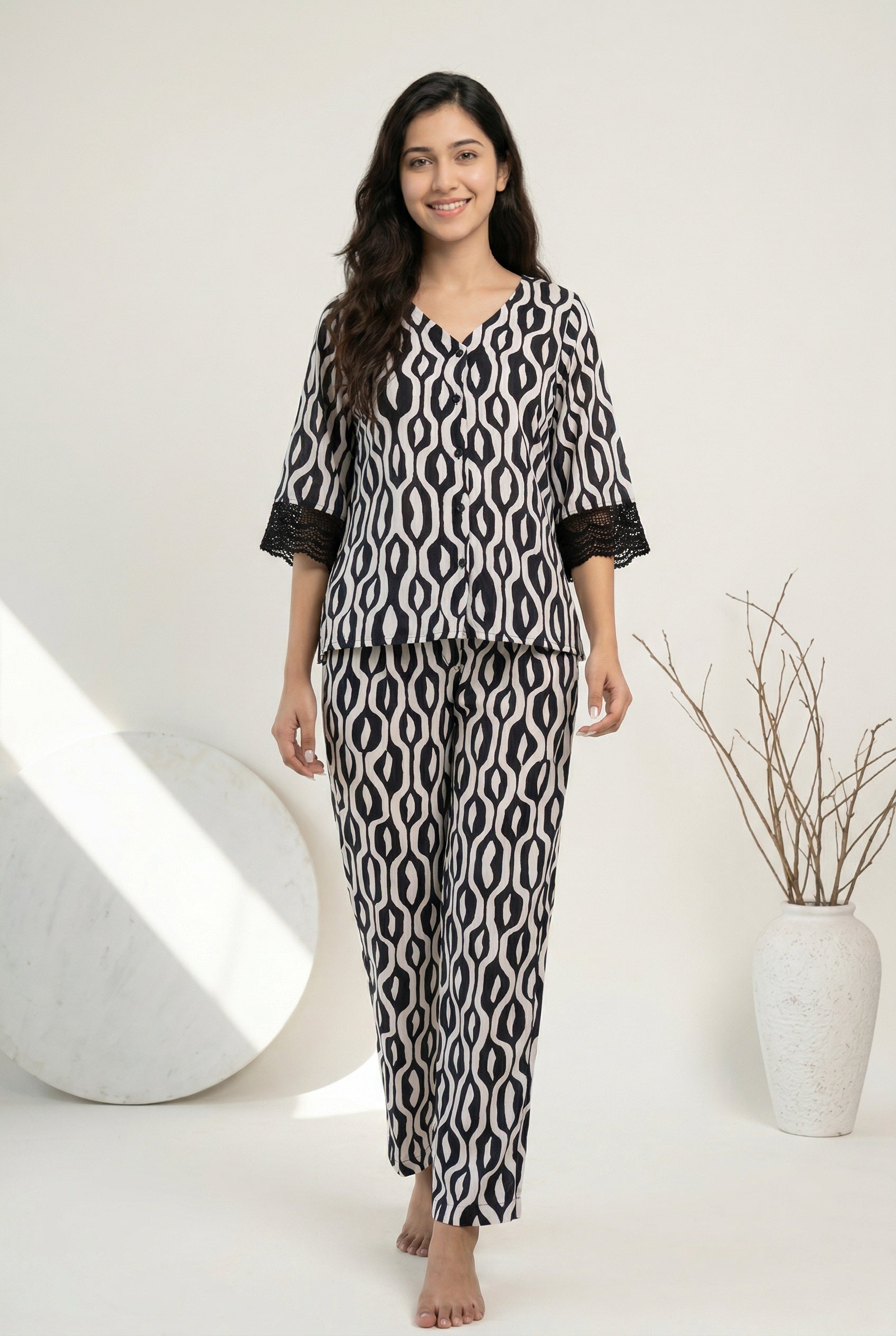 Black V-Neck Geometric Print Cotton Night Suit Fr Women