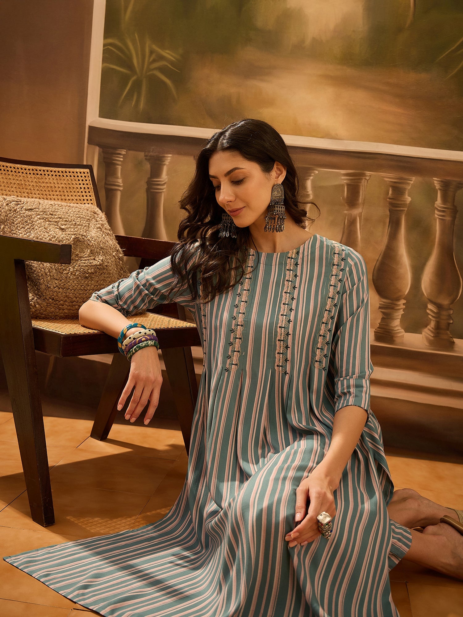 Green Viscose Rayon Round Neck Kurta Set For Women