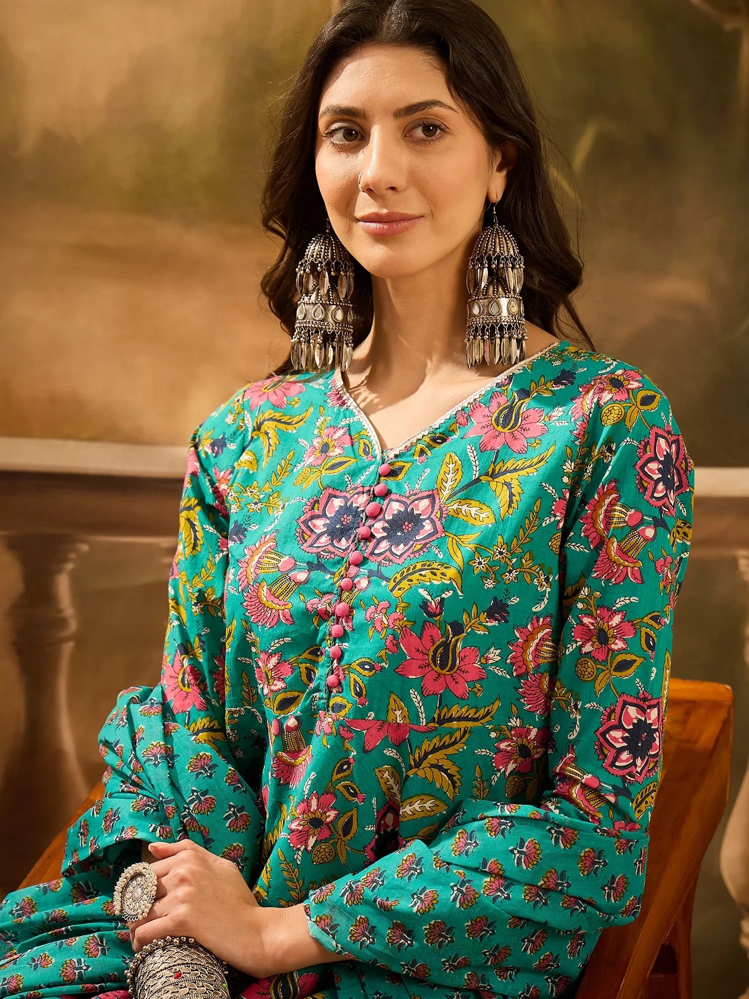 Turquoise Blue Pure Cotton V-Neck Kurta Set For Women - SanskrutiHomes