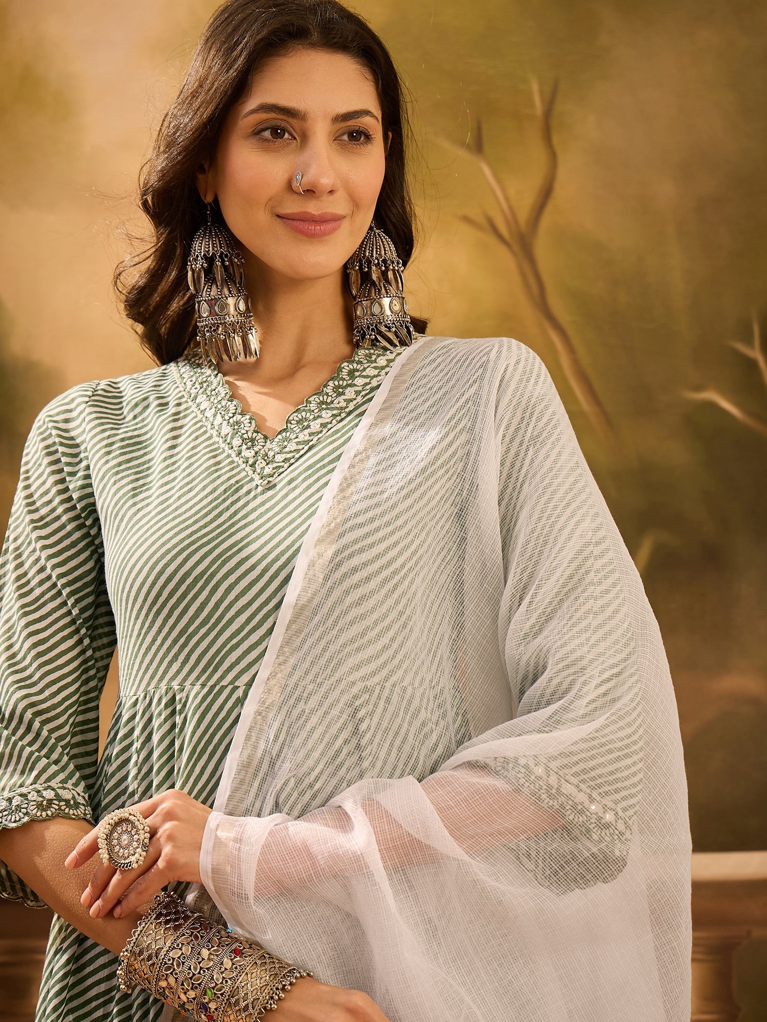 Green Pure Cotton V-Neck Kurta Set For Women - SanskrutiHomes