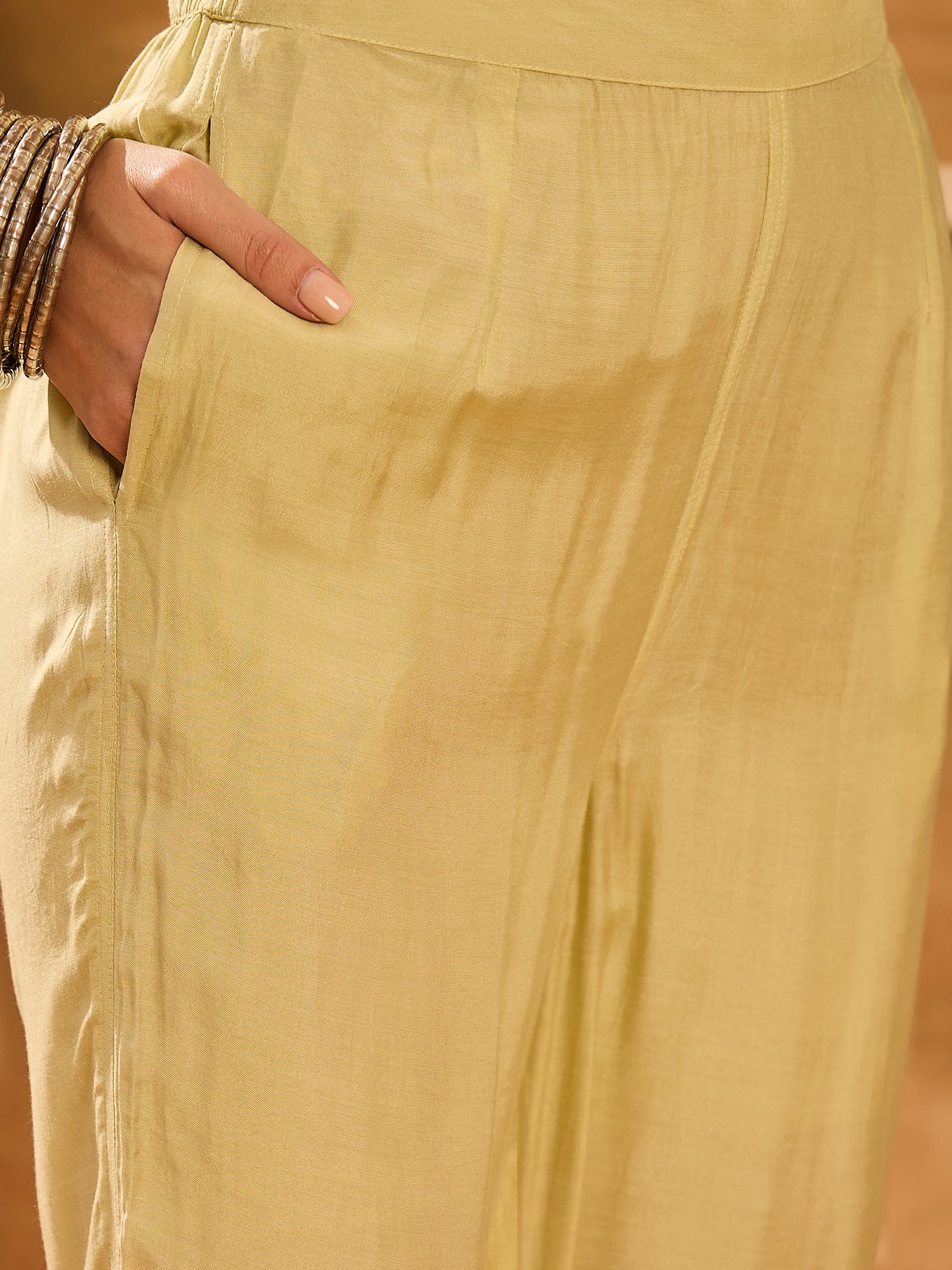 Lime Green Muslin V-Neck Kurta Set For Women