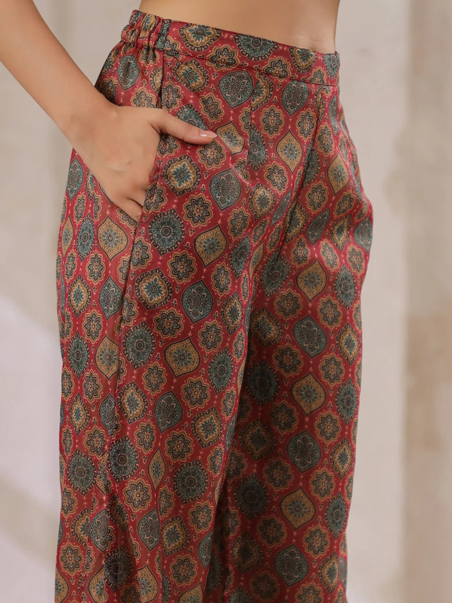 Cream Kaftan Co-Ord Set With Embroidered And Printed Pants