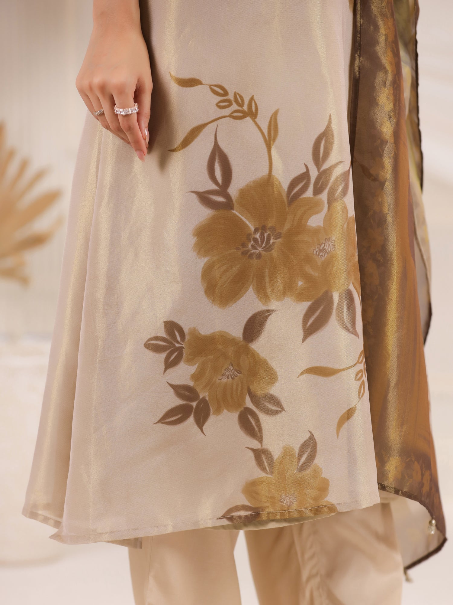 Cream V-Neck Floral Printed Tissue Kurta Set With Dupatta