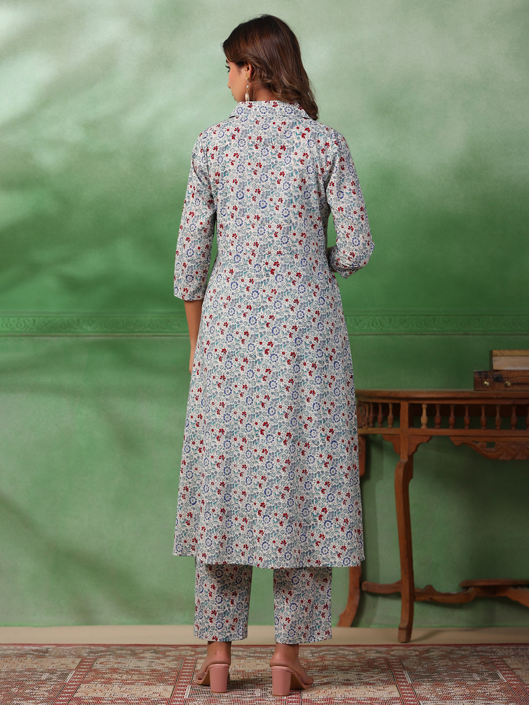 Red Flower Printed Kurta Set for Women - SanskrutiHomes