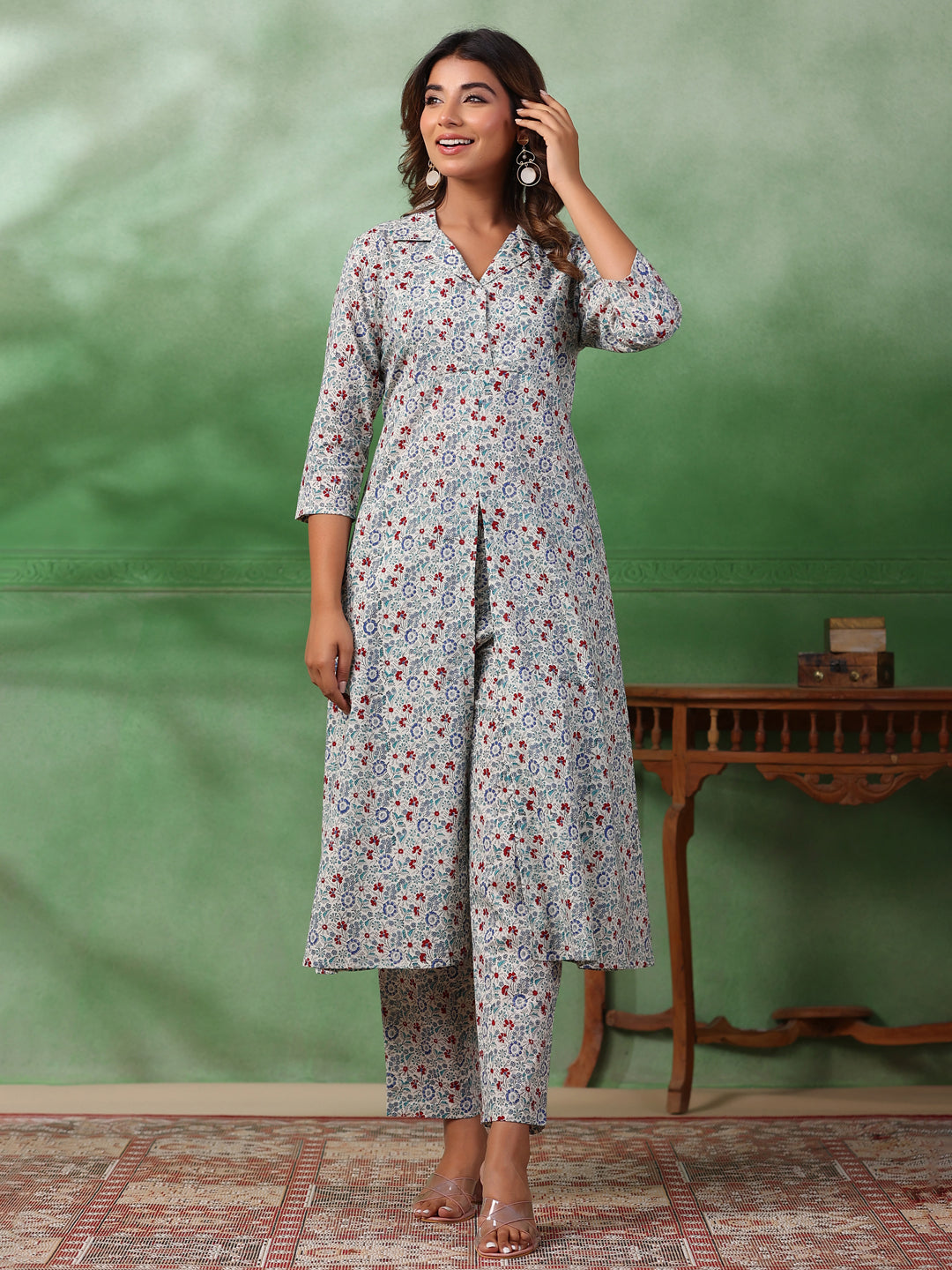 Red Flower Printed Kurta Set for Women - SanskrutiHomes