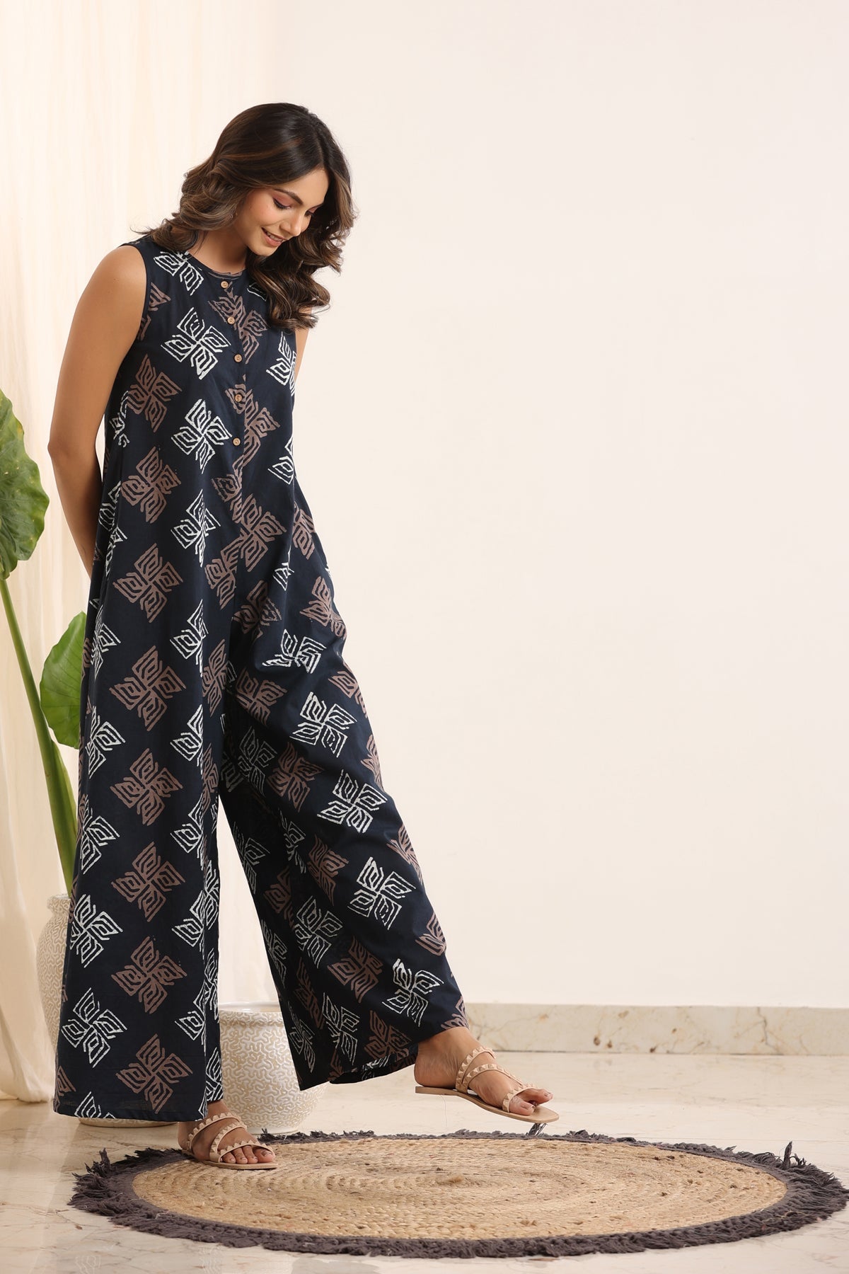 Black Round Neck Ethnic Motifs Cotton Jumsuit For Women