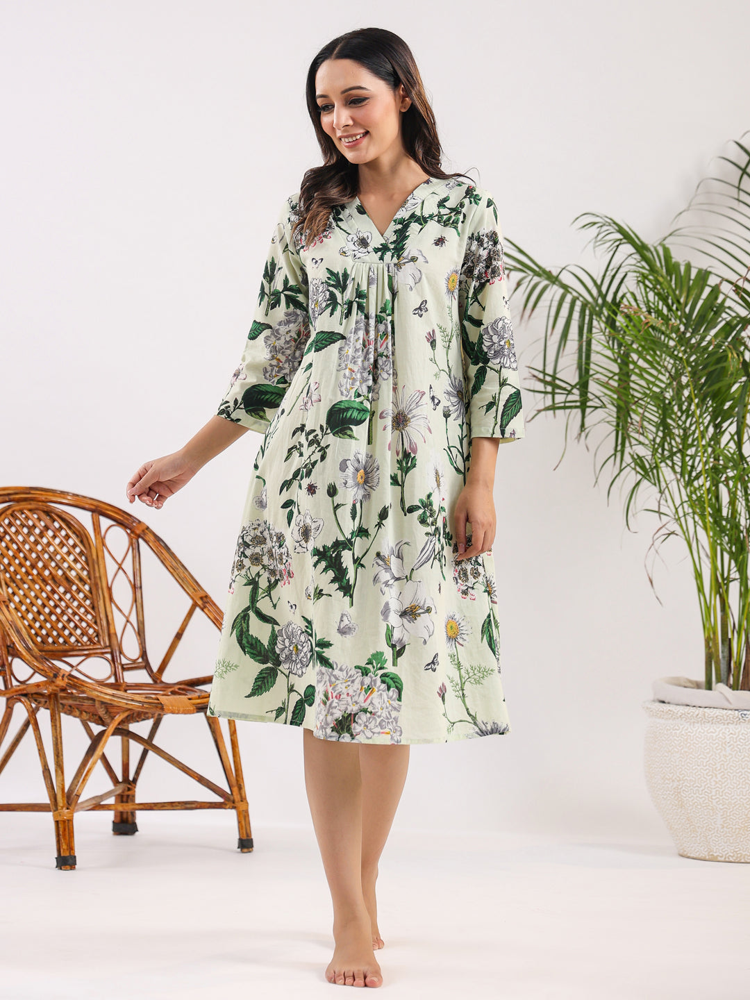 Sea Green Pure Cotton Floral Printed V-Neck Night Dress - SanskrutiHomes