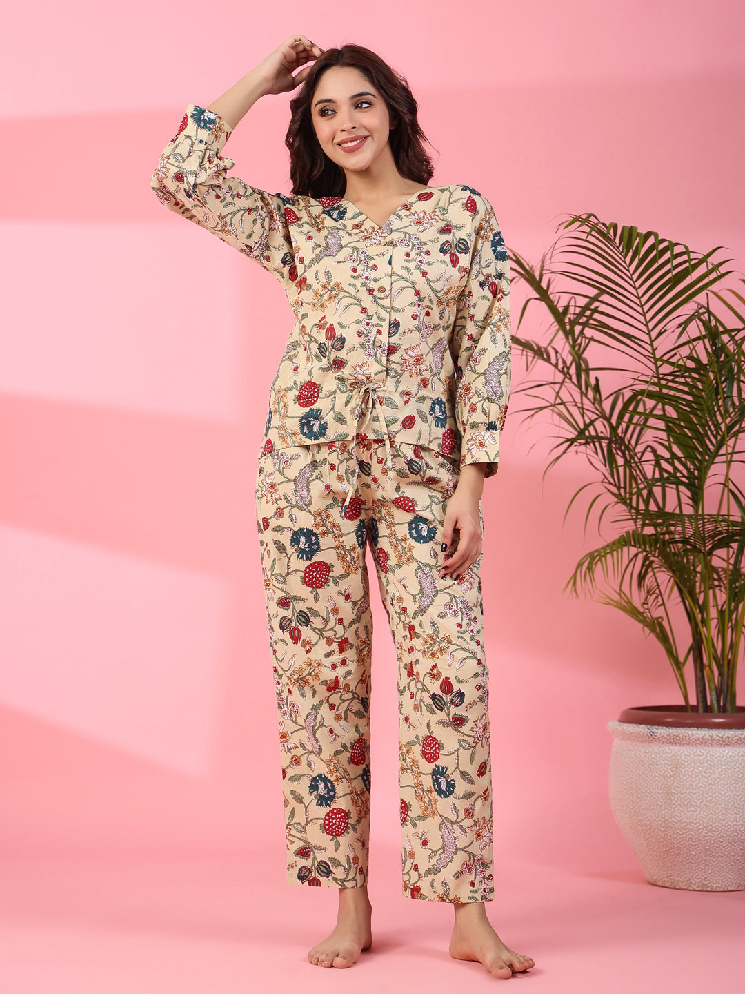 Jacobean Cotton Night Suit