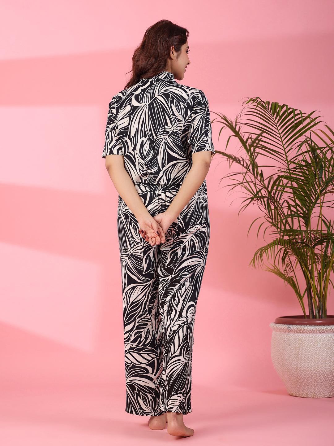 Floral Printed Night Suit - SanskrutiHomes
