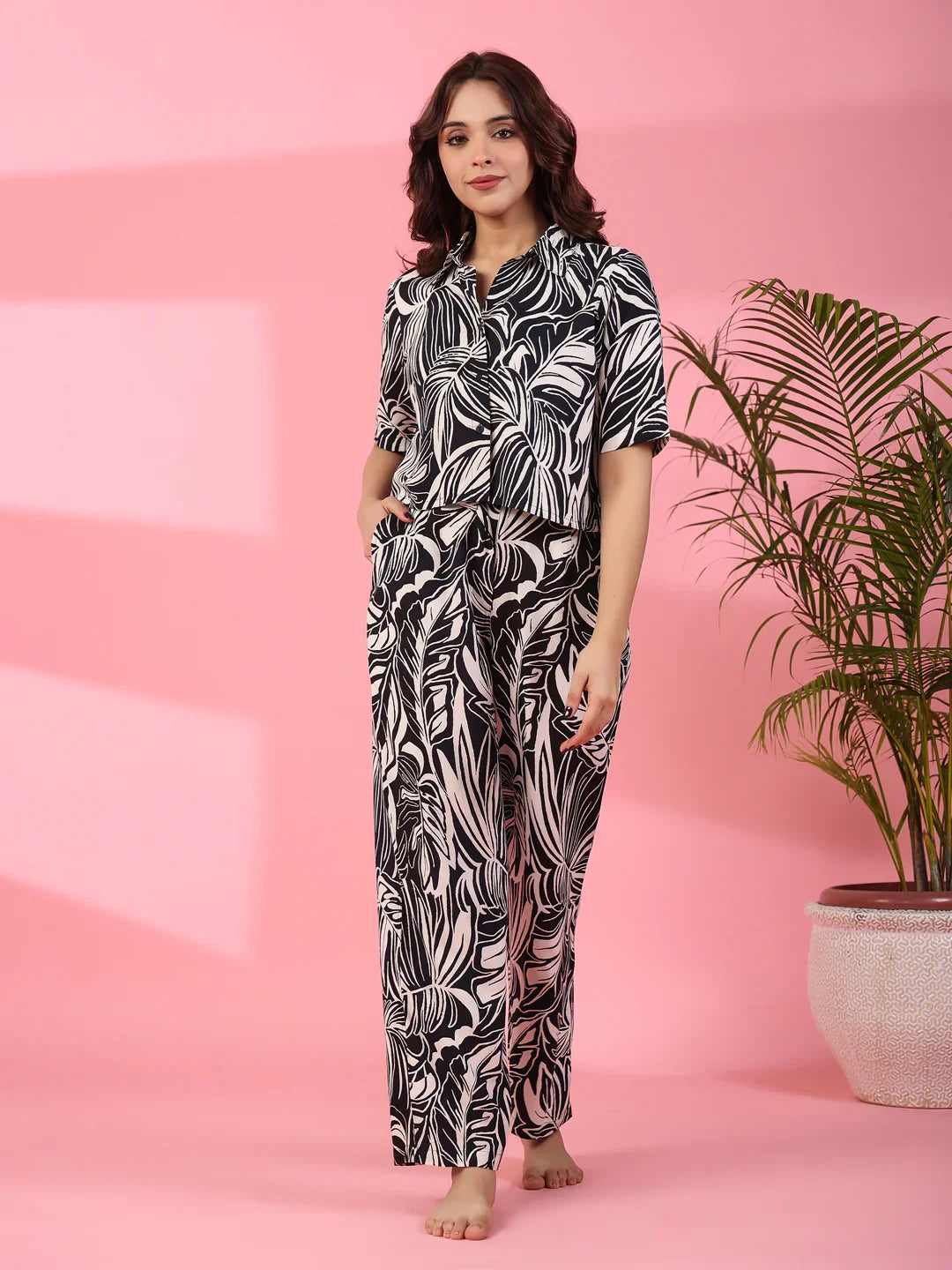 Floral Printed Night Suit - SanskrutiHomes