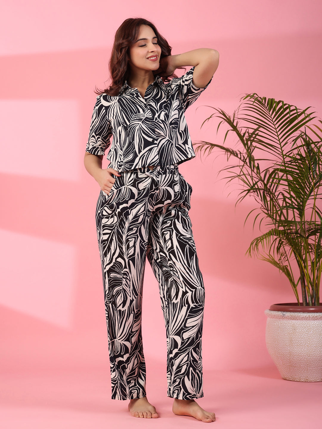 Floral Printed Night Suit - SanskrutiHomes