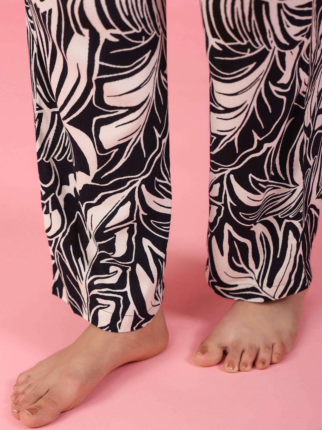 Floral Printed Night Suit - SanskrutiHomes