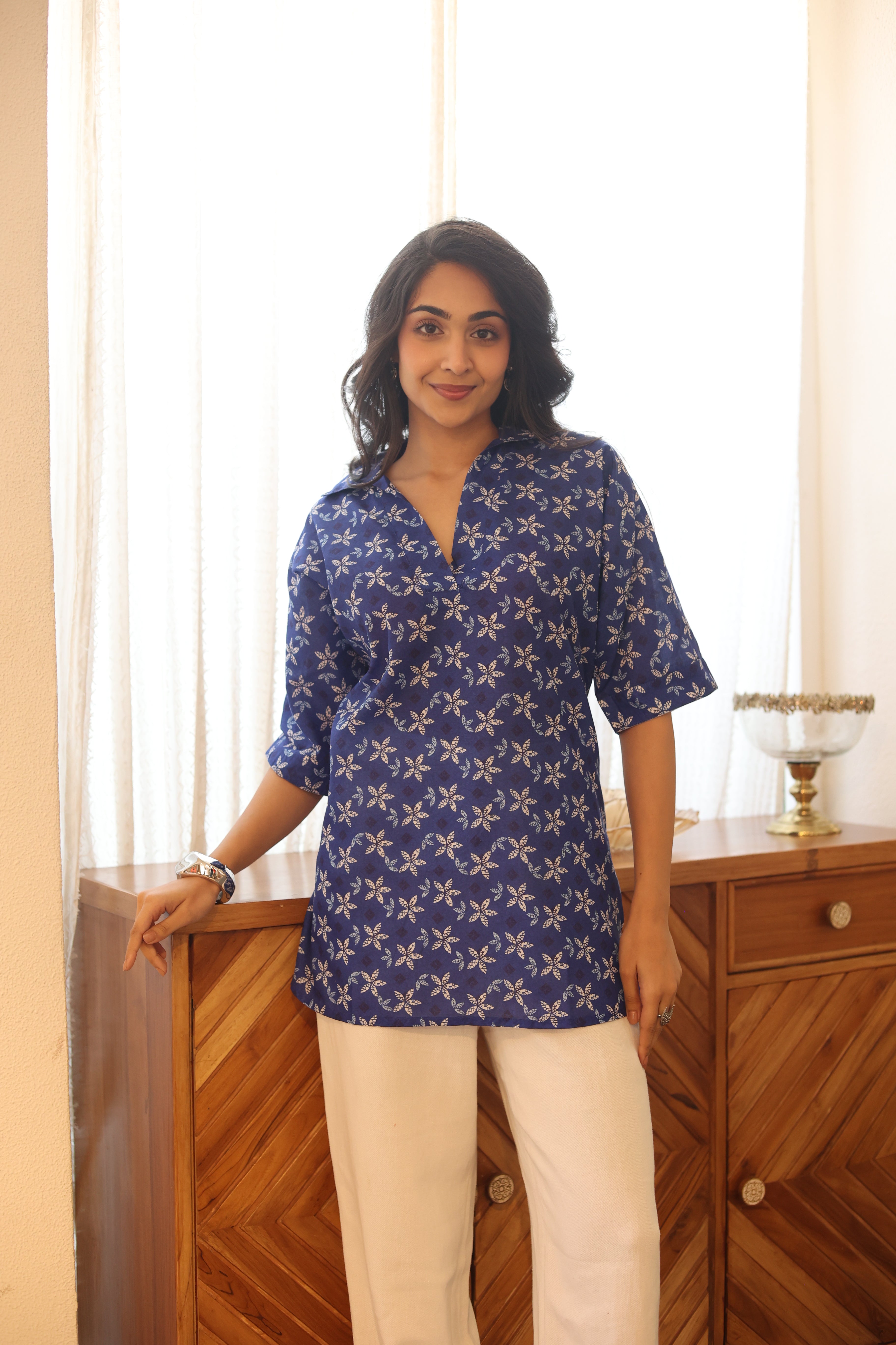 Blue Floral Print Cotton Shirt Collar Top for Women