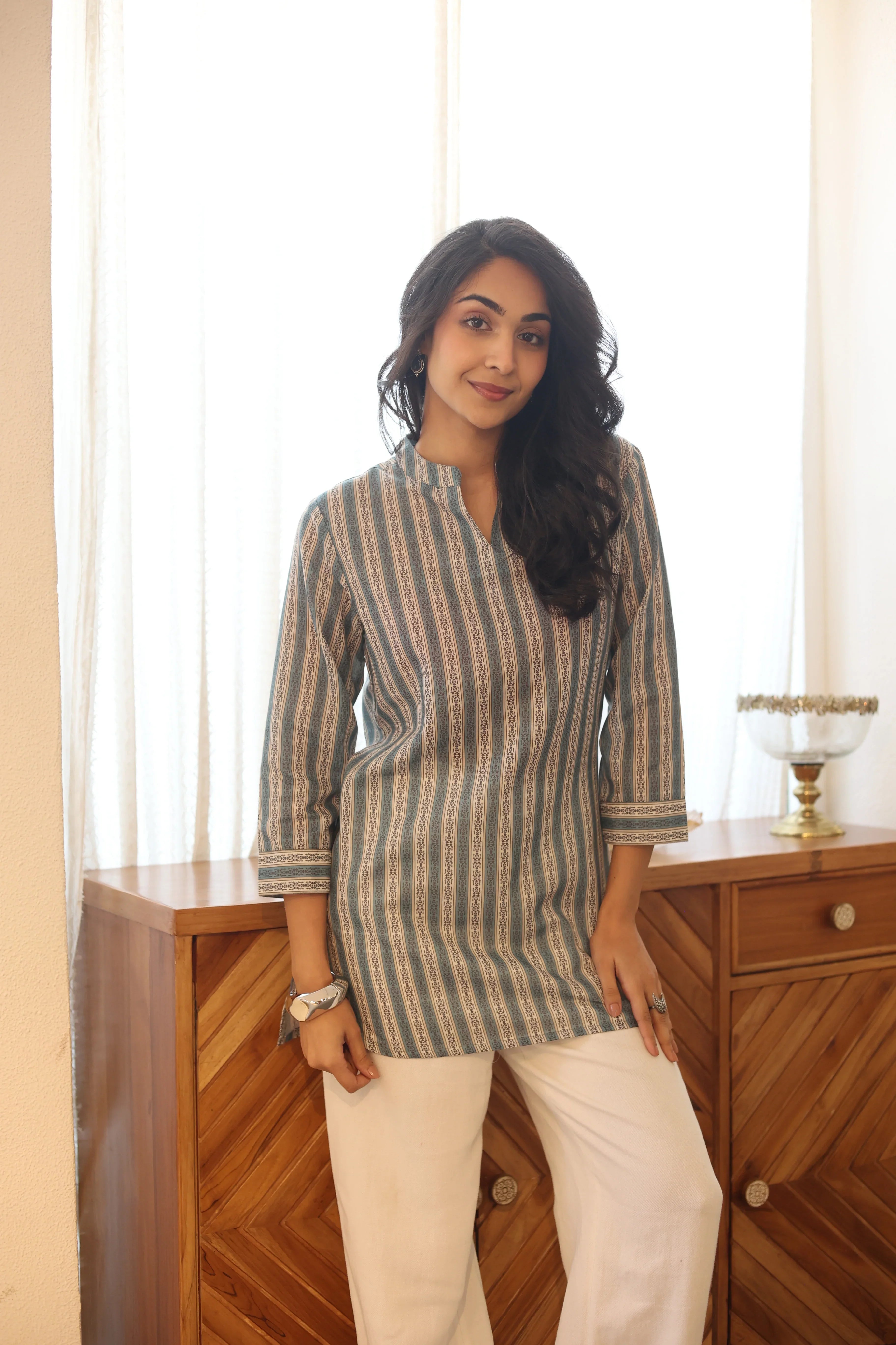 Sea Green Printed Cotton Round Neck Top for Women - SanskrutiHomes