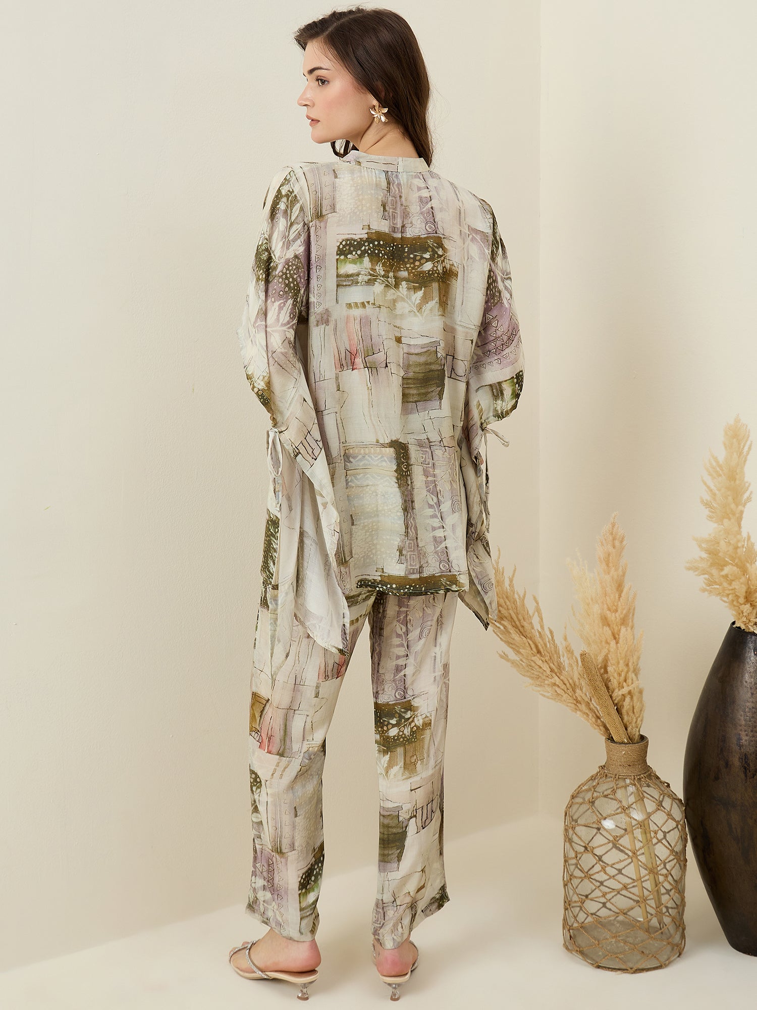 Cream V-Neck Viscose Rayon Printed Co-ords Set for Women
