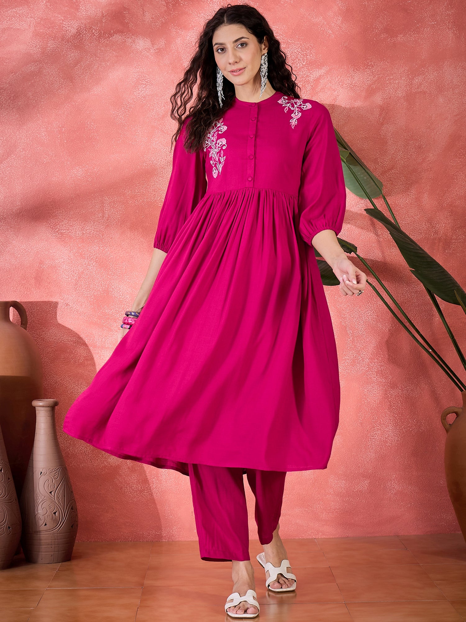 Pink Viscose Rayon Knee Length Round Neck Kurta Set For Women