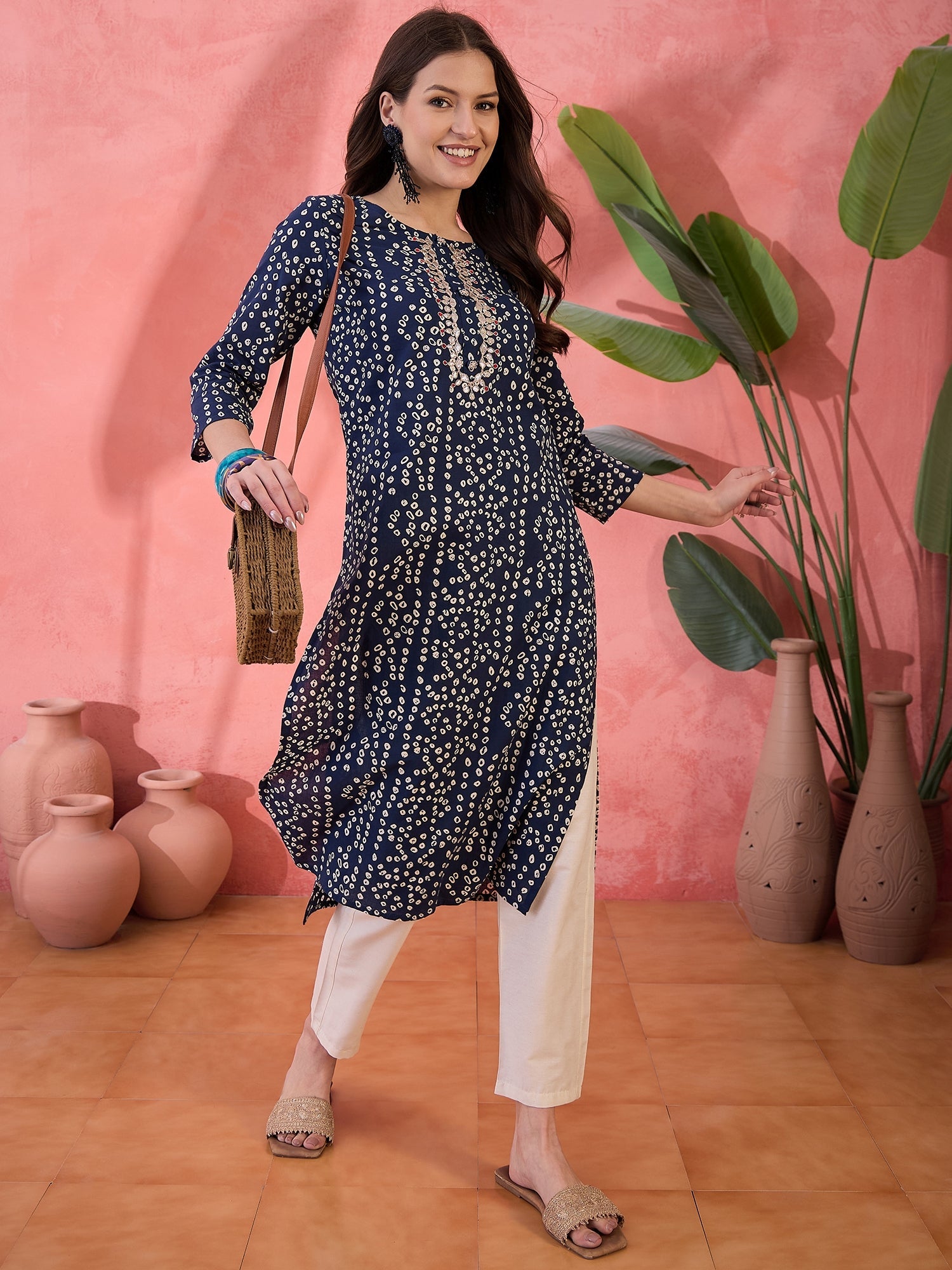 Blue Round Neck Printed Cotton Kurta - SanskrutiHomes