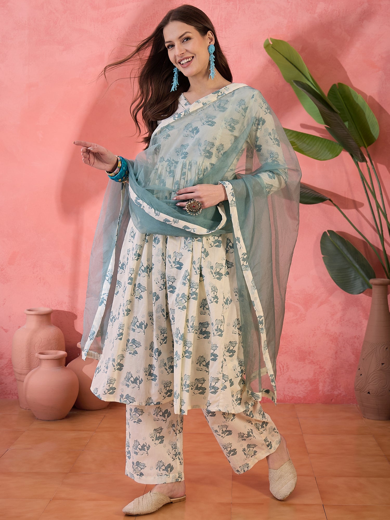 Off White Floral Printed Kurta Set for Women