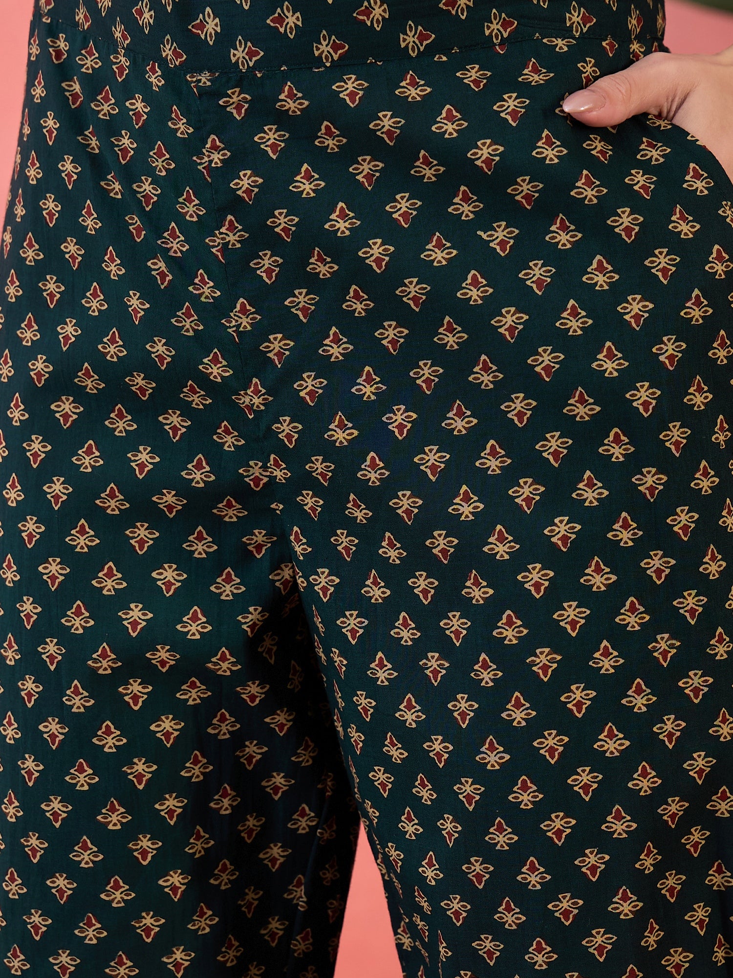 Green Floral Printed Kurta Set for Women