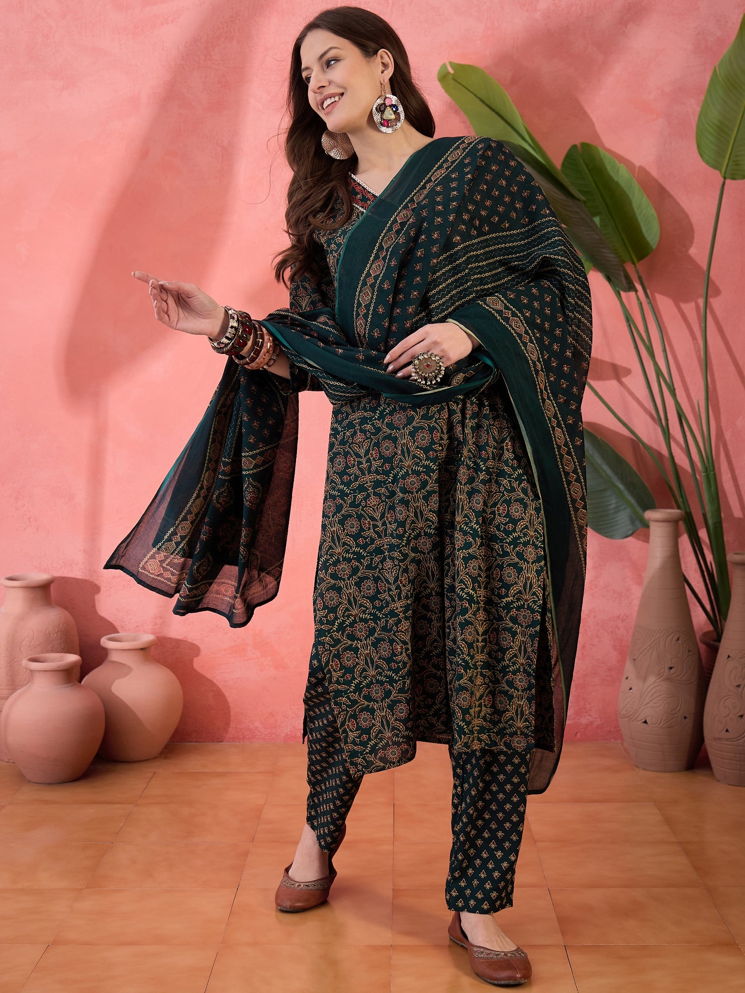 Green Floral Printed Kurta Set for Women