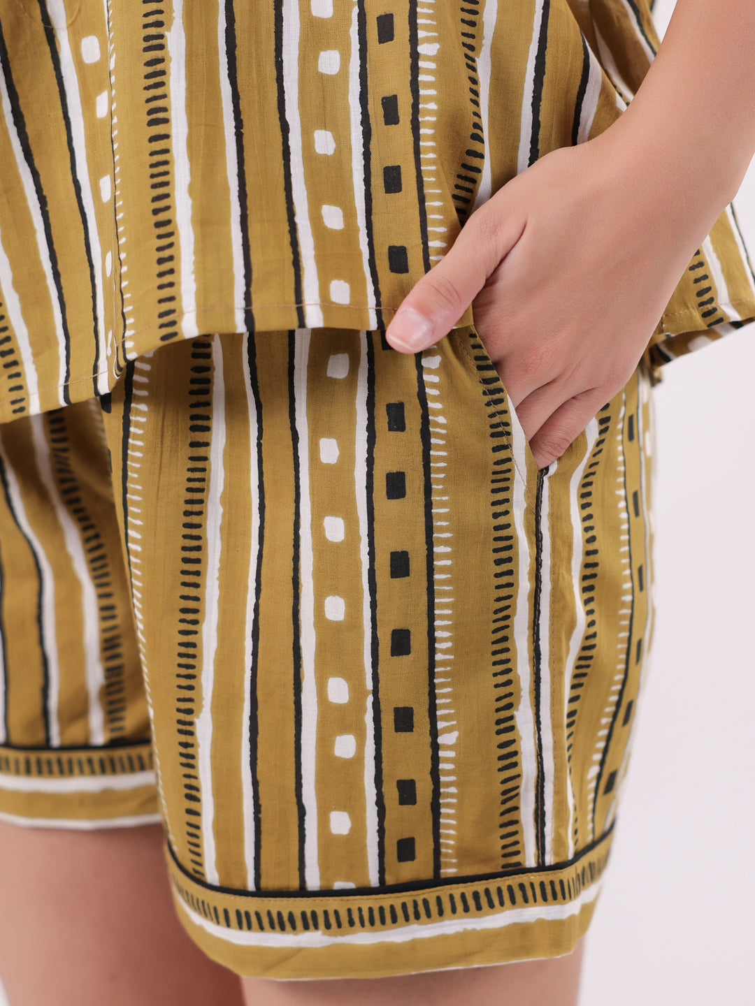 Cotton Stripted Printed Night Suit for Women - SanskrutiHomes