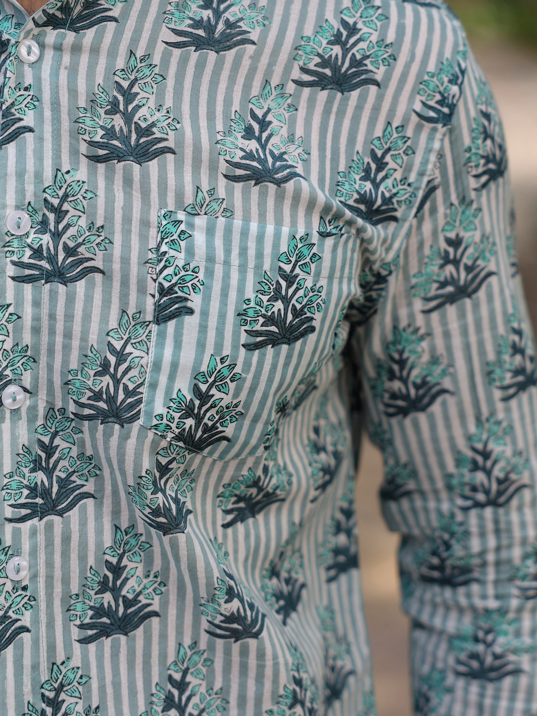 Men's Pure Cotton Off White Casual Shirt - SanskrutiHomes