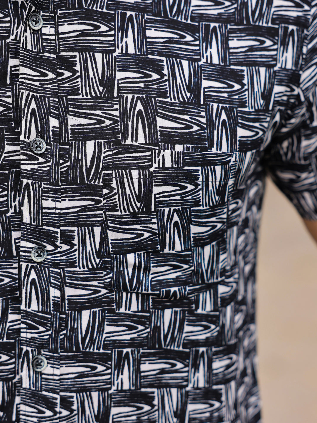 Men's Pure Cotton Black Casual Shirt - SanskrutiHomes