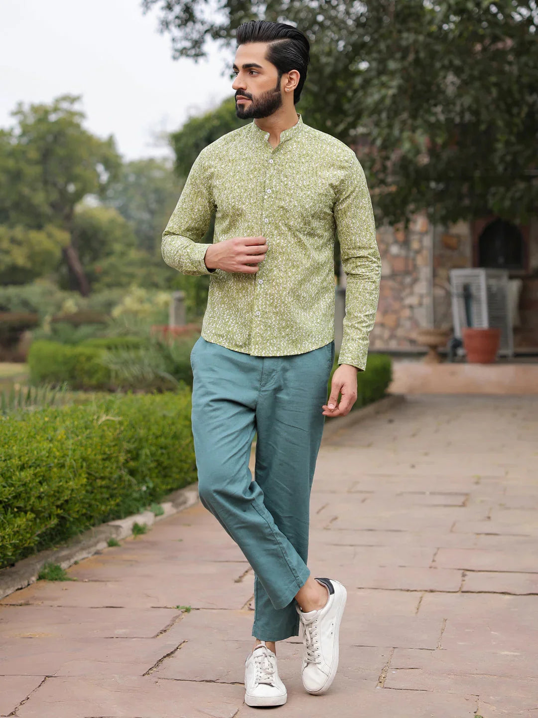 Men's Pure Cotton Green Casual Shirt - SanskrutiHomes