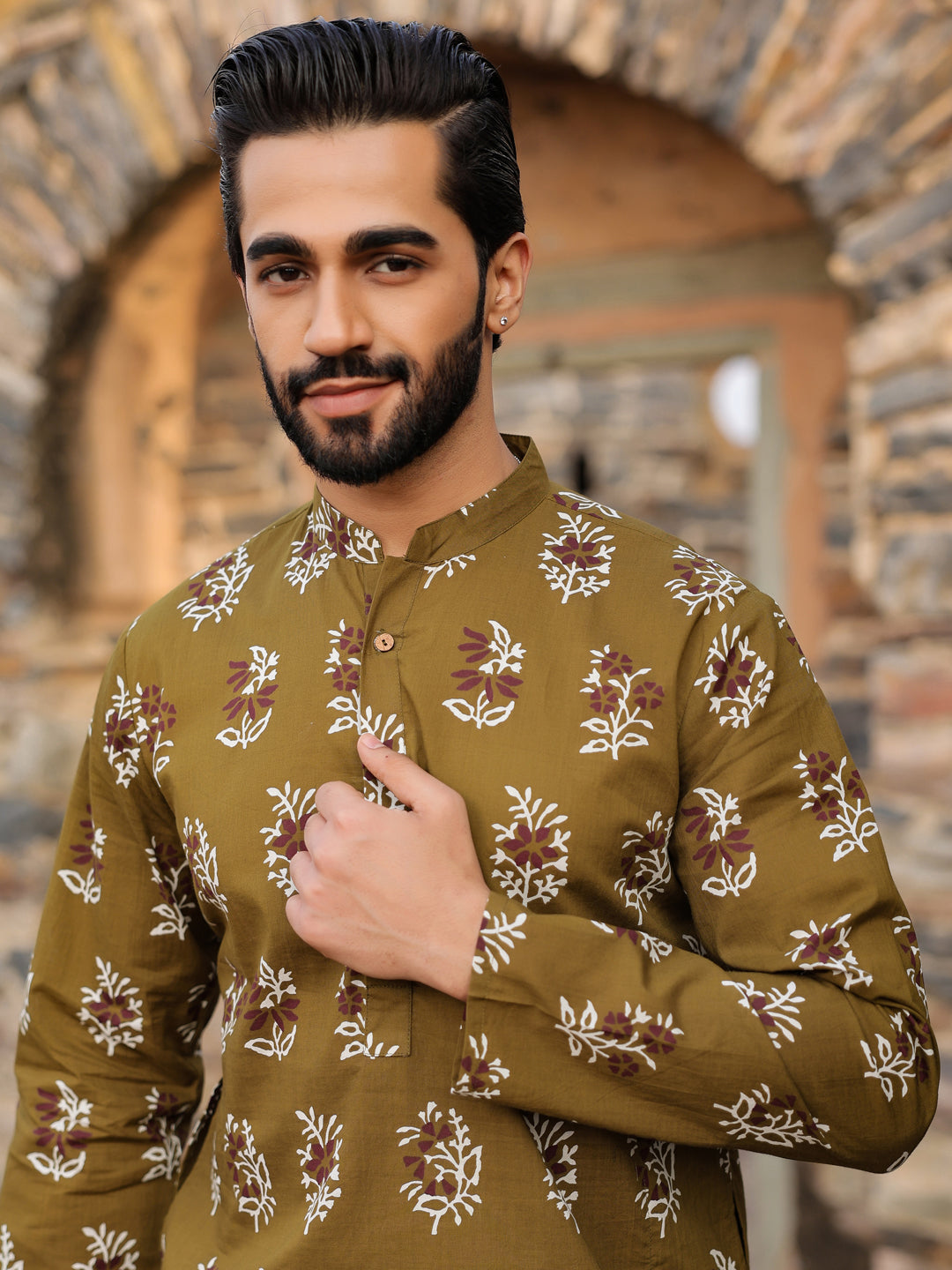 Men's Ethnic Motifs Pure Cotton Olive Printed Kurta
