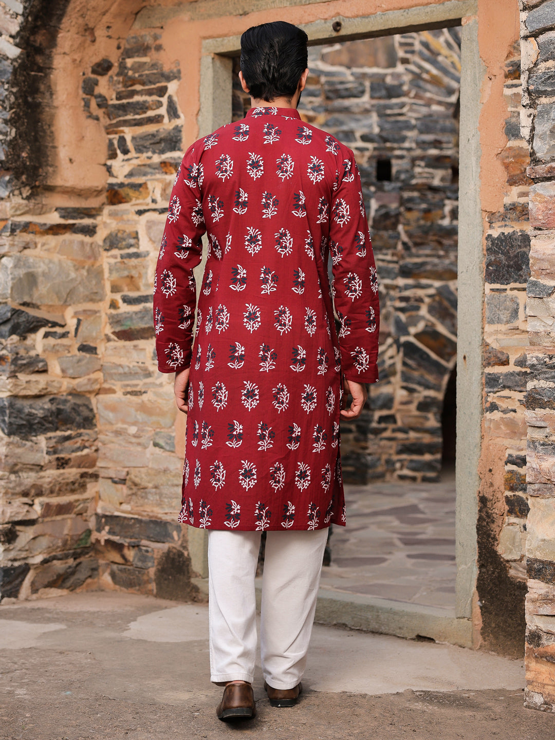 Men's Ethnic Motifs Pure Cotton Maroon Printed Kurta