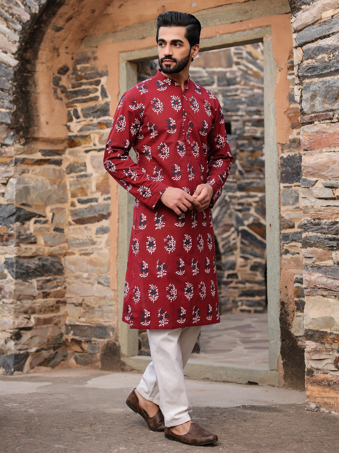 Men's Ethnic Motifs Pure Cotton Maroon Printed Kurta