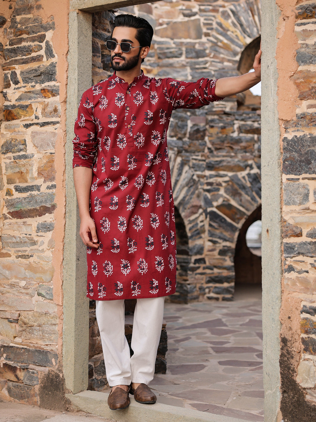 Men's Ethnic Motifs Pure Cotton Maroon Printed Kurta