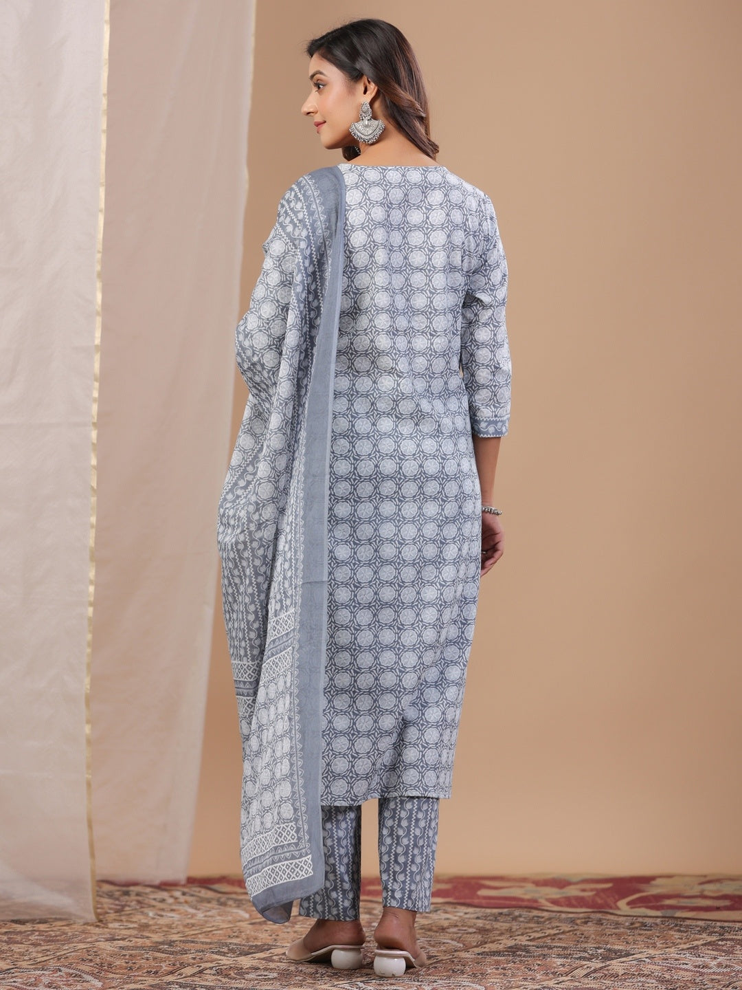 Women Grey Ethnic Motifs Printed Beads And Stones Pure Cotton Kurta With Trousers & With Dupatta