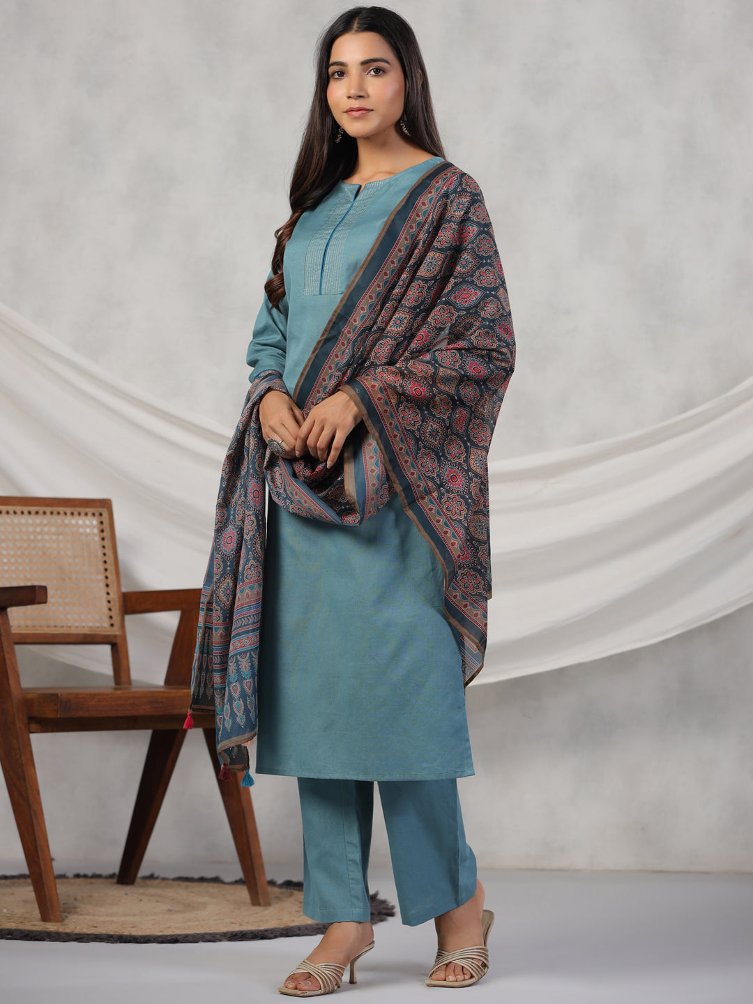 Women Cotton Flex Kurta Set With Chiffon Dupatta